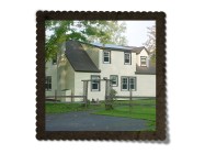 Home sign and house with frame_edited-1
